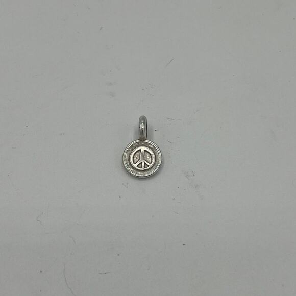 Brighton Imagine/Peace Charm - Picture 2 of 2